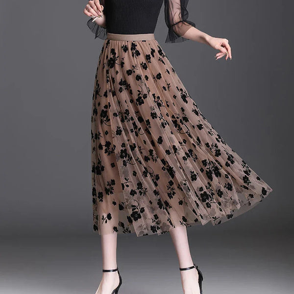 Odette | Elegante falda midi de tul con flores refinadas