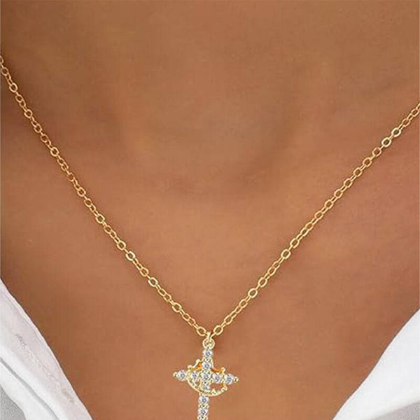 Pilar | Collar con cruz