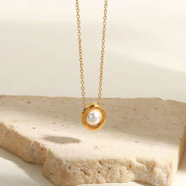 Colgante de Perla de Agua Salada Recubierto de Oro